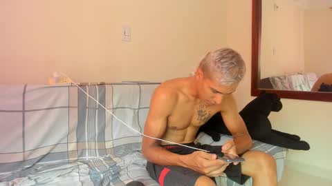 QuinnAndPuma online show from 03.10.25