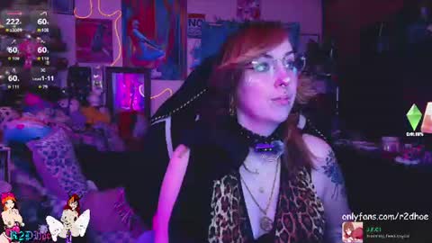 Snapshot of r2dho3 chatting on 07.12.26 Amy Wild online show from 07.12.26