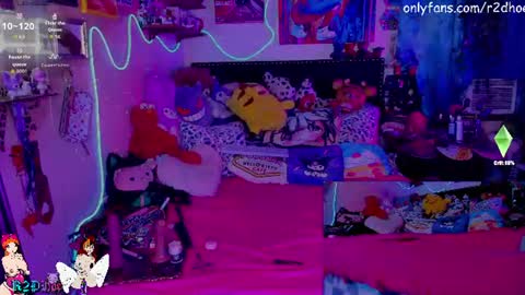 Snapshot of r2dho3 chatting on 07.31.26 Amy Wild online show from 07.31.26