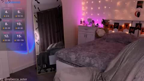 Rebecca  Becc online show from 10.28.25