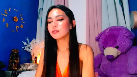 Rachel cummer online show from 02.23.25