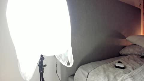 Sherryl online show from 11.06.25