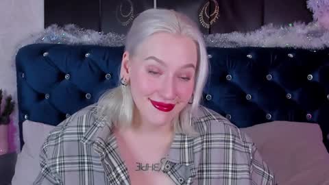 Snapshot of rachelcart chatting on 12.31.24 RachelCart online show from 12.31.24