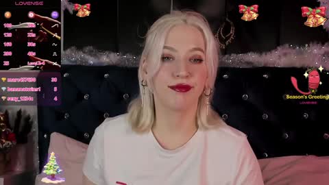 Snapshot of rachelcart chatting on 01.03.25 RachelCart online show from 01.03.25