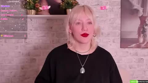 Snapshot of rachelcart chatting on 02.10.25 RachelCart online show from 02.10.25