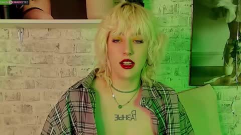 Snapshot of rachelcart chatting on 03.01.25 RachelCart online show from 03.01.25