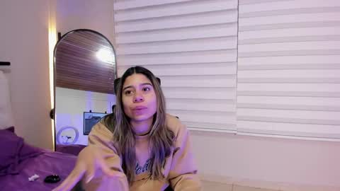 Rachell online show from 10.04.25