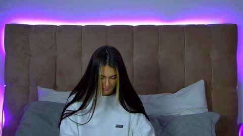 RachellSimpson online show from 11.14.25