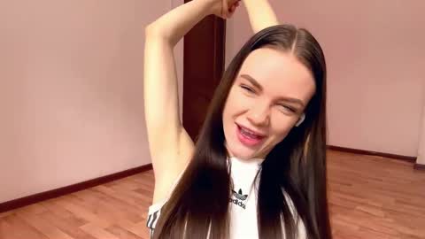 Rachel online show from 11.05.25