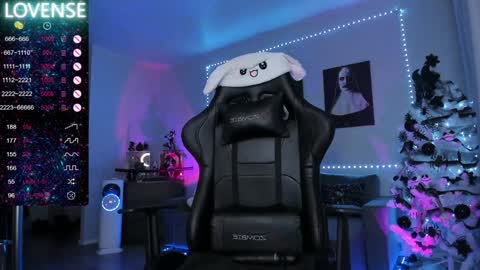  Miko Pleasee help me get 100 likes online show from 12.14.24