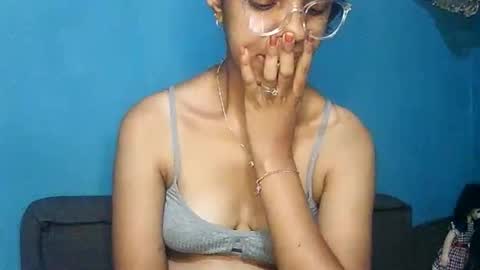 RachelShiny online show from 04.12.26