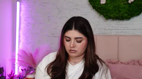 RachelSwaan online show from 04.21.26