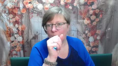 Snapshot of radachudna chatting on 05.13.26 RadaChudna online show from 05.13.26