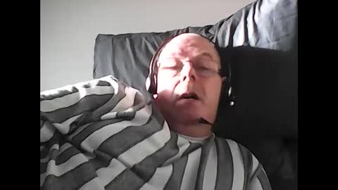 Snapshot of rader50 chatting on 11.01.25 rader50 online show from 11.01.25