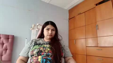 radiantgoddes online show from 01.19.25