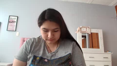 radiantgoddes online show from 02.02.25