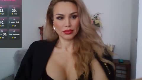 Snapshot of radmila_star chatting on 01.17.25 Radmila Star online show from 01.17.25