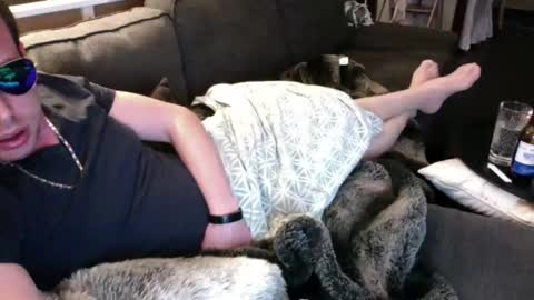 Raey online show from 04.19.26