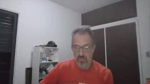 Snapshot of rafaelsel chatting on 10.21.25 Big Uncle Jungle online show from 10.21.25