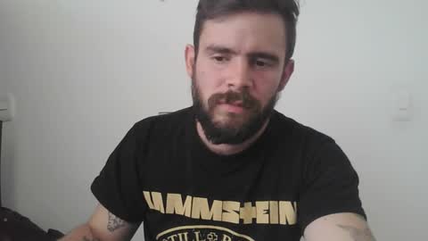 Snapshot of ragnor_vex chatting on 02.17.25 Ragnor vex online show from 02.17.25