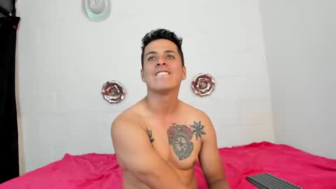 Snapshot of raiiaan_torricely chatting on 12.24.24 Rayan online show from 12.24.24