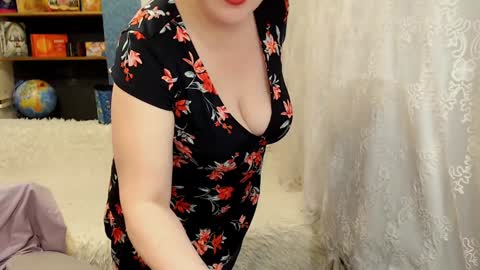 rainbowladyy online show from 12.13.24