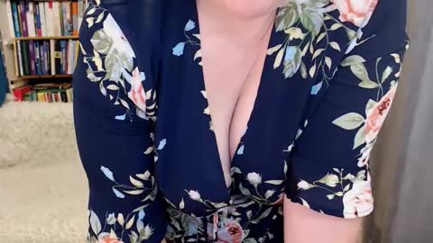 rainbowladyy online show from 11.12.25