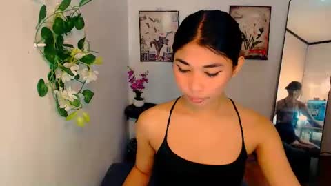 raindrizzle1706 online show from 12.21.25