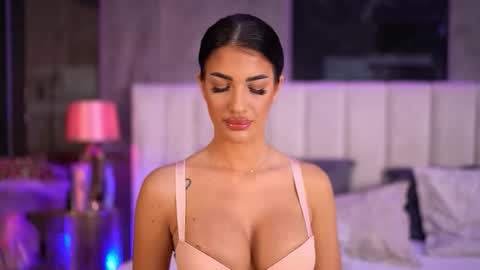 Raisa online show from 09.29.25