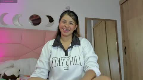  Nina  online show from 04.01.26