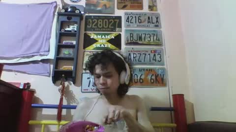 Snapshot of raku2386 chatting on 12.10.24 Ken online show from 12.10.24