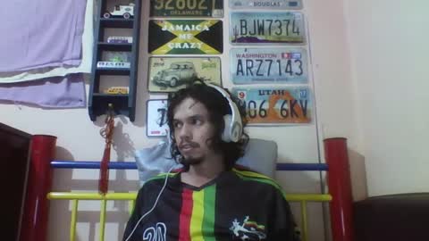 Snapshot of raku2386 chatting on 01.25.25 Ken online show from 01.25.25