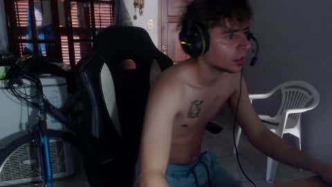 Snapshot of ramisexyloveyou chatting on 02.09.25 Ramiro online show from 02.09.25