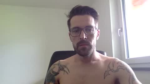 Snapshot of ramler0815 chatting on 05.27.26 ramler0815 online show from 05.27.26