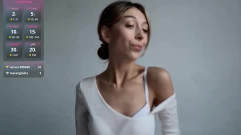 Snapshot of ramona_tom chatting on 09.22.25 ramona_tom online show from 09.22.25