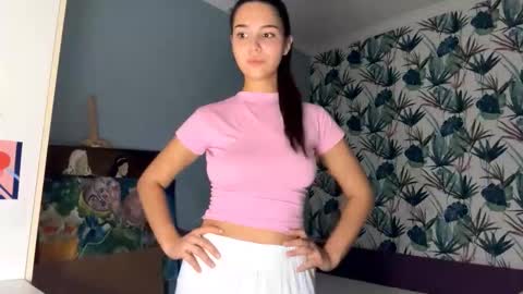 Snapshot of ranaeriveras chatting on 11.25.25 ShyBerry online show from 11.25.25