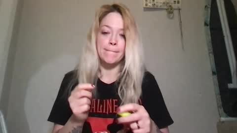 Snapshot of randiigirl69 chatting on 03.03.25 Randii online show from 03.03.25