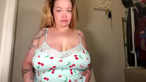 Snapshot of randiigirl69 chatting on 10.11.25 Randii online show from 10.11.25