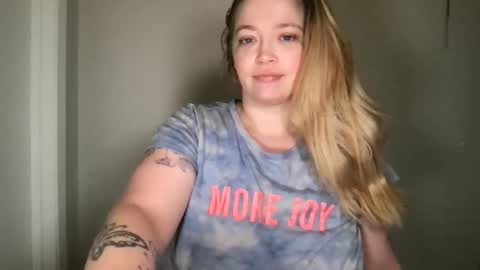 Snapshot of randiigirl69 chatting on 10.12.25 Randii online show from 10.12.25