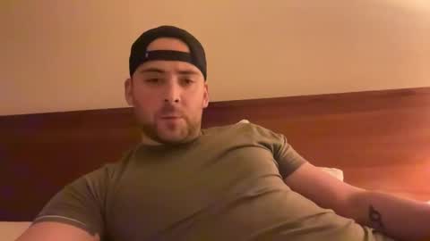 Snapshot of randomdude5950 chatting on 01.17.25 randomdude5950 online show from 01.17.25