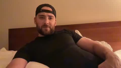 Snapshot of randomdude5950 chatting on 09.15.25 randomdude5950 online show from 09.15.25