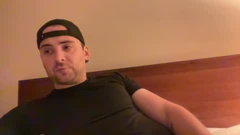 Snapshot of randomdude5950 chatting on 09.19.25 randomdude5950 online show from 09.19.25