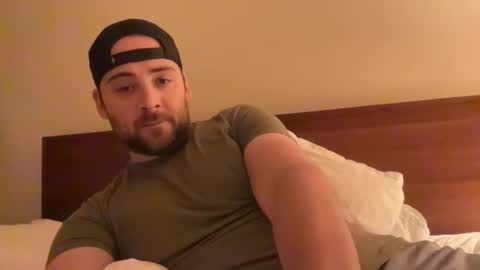 Snapshot of randomdude5950 chatting on 11.10.25 randomdude5950 online show from 11.10.25