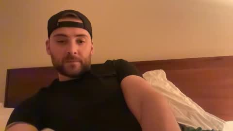 Snapshot of randomdude5950 chatting on 02.11.26 randomdude5950 online show from 02.11.26