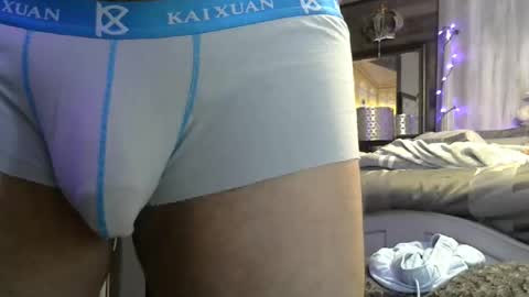 Randy8inbater online show from 10.26.25