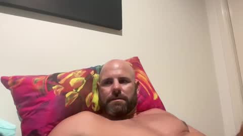 Snapshot of ransguy chatting on 02.01.25 ransguy online show from 02.01.25