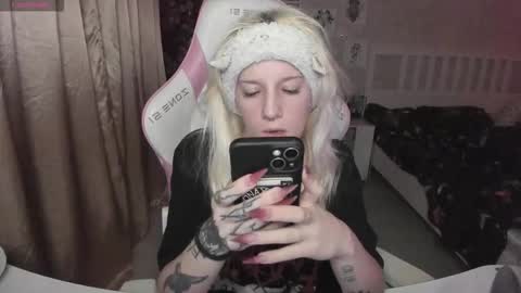 Rapunzel online show from 12.20.25