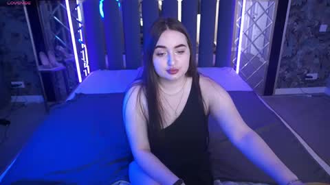Snapshot of rapunzelangel chatting on 05.24.26 rapunzelangel online show from 05.24.26