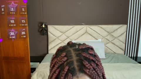 Raquel online show from 02.16.25