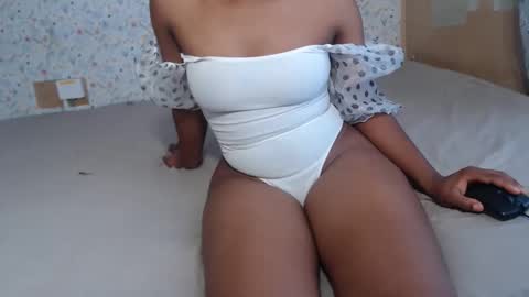 rarepetite online show from 12.16.25